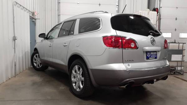 2010 BUICK ENCLAVE CXL W/2XL AWD CROSSOVER, LUXURY - SEE PICS - cars... for sale in Gladstone, MI – photo 4