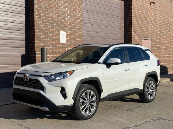 2019 TOYOTA RAV4 LIMITED AWD/LEATHER/SUNROOF/LOW MILES - cars for sale in Omaha, NE – photo 7