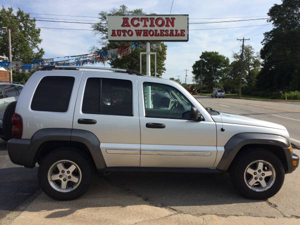 2006 Jeep Liberty 4x4 LOW MILES!! No Rust Here!! for sale in Painesville , OH