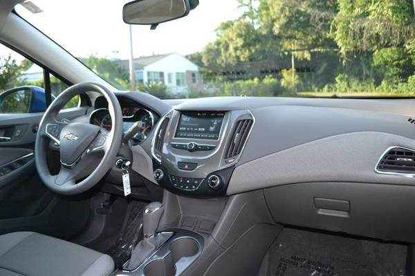 2018 Chevrolet Cruze LT Auto 4dr Sedan for sale in Pensacola, FL – photo 16