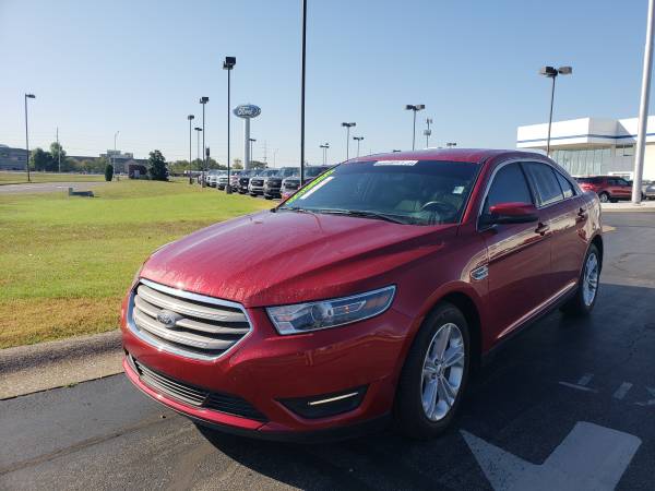 2017 Ford Taurus for sale in Evansville, IN