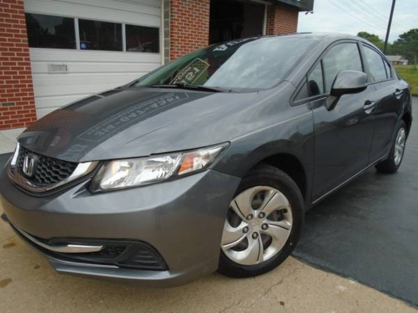 2013 Honda Civic 95k mi 39MPG Cold AC No rust Camera XM BT CD - cars for sale in Maplewood, MO – photo 4