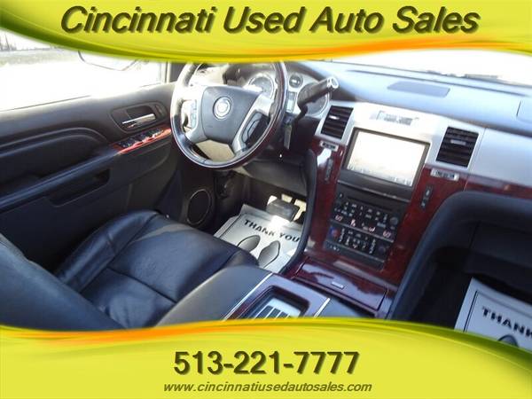 2012 Cadillac Escalade ESV Luxury 6 2L V8 AWD - - by for sale in Cincinnati, OH – photo 13