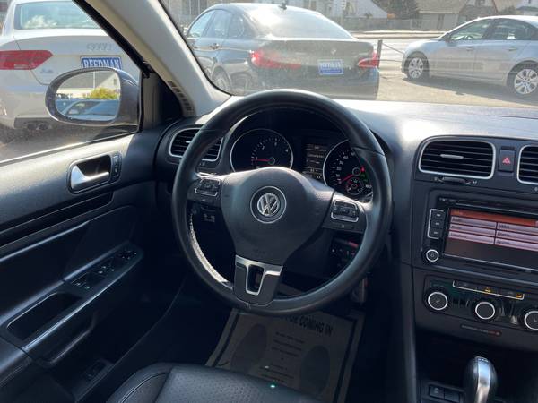 2012 Volkswagen Jetta Wagon TDI Diesel Great MPG CARFAX for sale in Omaha, NE – photo 21