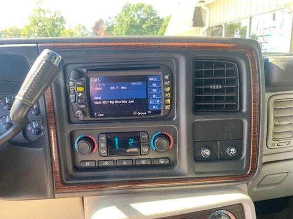 2003 Cadillac Escalade Base - - by dealer for sale in Medina, OH – photo 22