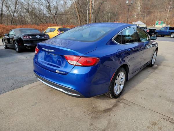 2015 Chrysler 200 Limited 4dr Sedan EVERYONE IS APPROVED! - cars & for sale in Vandergrift, PA – photo 8