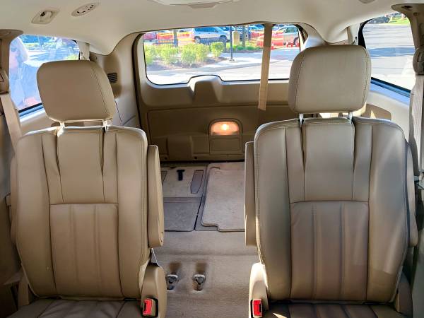 2014 Chrysler town & country 1 owner , 46k miles carfax for sale in Willowbrook, IL – photo 6