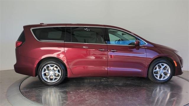 2019 Chrysler Pacifica Touring Plus for sale in Coraopolis, PA – photo 8