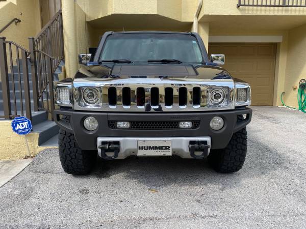 SUV Hummer H3 Alpha Top model for sale in Miami shores, FL – photo 23
