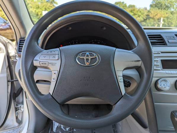 2011 Toyota Camry LE - - by dealer - vehicle for sale in Grayson, GA – photo 20