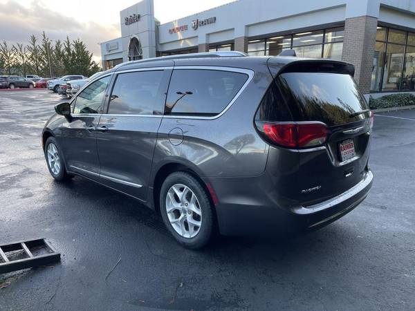 2018 Chrysler Pacifica Touring L Plus - To Text About Vehicle for sale in Olympia, WA – photo 7