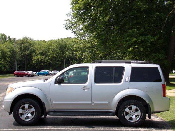 2006 Nissan Pathfinder LE 4WD for sale in Cleveland, OH – photo 10