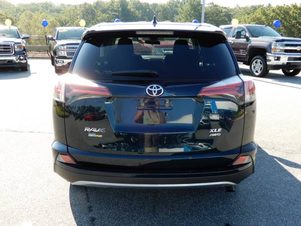 2018 Toyota RAV4 XLE for sale in Arden, NC – photo 21