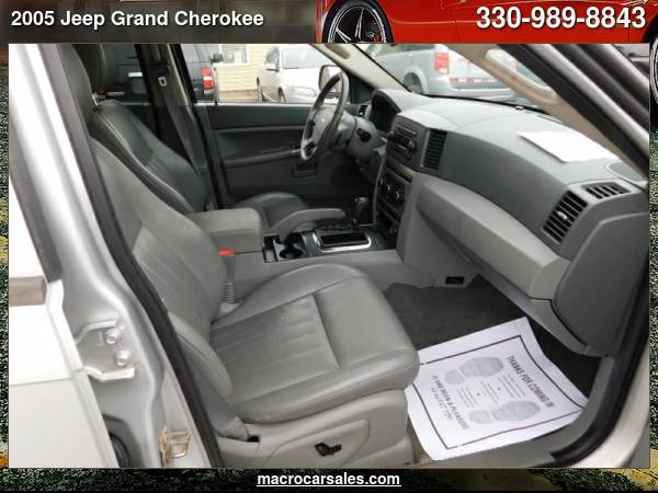 2005 Jeep Grand Cherokee Laredo 4dr 4WD SUV with - cars & trucks -... for sale in Akron, OH – photo 20