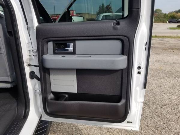 2012 Ford F150 SuperCrew Cab - Financing Available! for sale in Grayslake, IL – photo 19