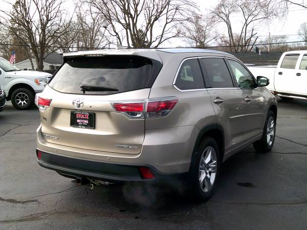 2015 Toyota Highlander - - by dealer - vehicle for sale in TROY, OH – photo 5