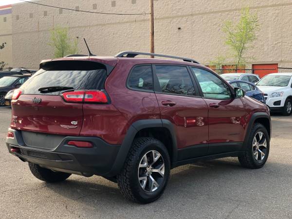 2015 Jeep Cherokee Trailhawk 4X4 66,900 Miles Only!! Loaded!! for sale in Southfield, MI – photo 4