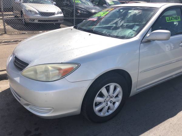 2002 Toyota Camry 4dr Sdn XLE Auto (Natl) - - by for sale in New Orleans, LA – photo 5