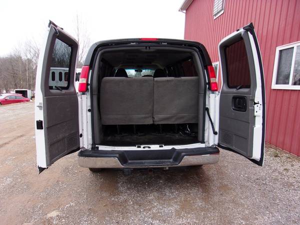 2014 Chevy Express 15 Passenger, Tow Package, Keyless Entry!... for sale in Millersburg, OH – photo 8