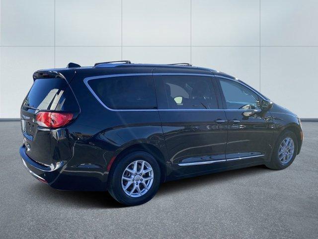 2020 Chrysler Pacifica Touring-L for sale in Lewistown, PA – photo 5