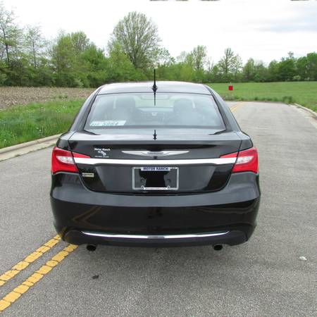 2013 CHRYSLER 200 TOURING - cars & trucks - by dealer - vehicle... for sale in BUCYRUS, OH – photo 6