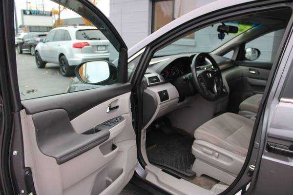 2014 Honda Odyssey LX 5FNRL5H34EB513478 for sale in Bellingham, WA – photo 14