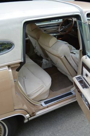 1979 Lincoln Town Car - cars & trucks - by owner - vehicle... for sale in Cincinnati, OH – photo 9