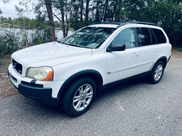 2005 Volvo XC90 Sport Wagon V8 AWD Runs good - - by for sale in Fort Myers, FL