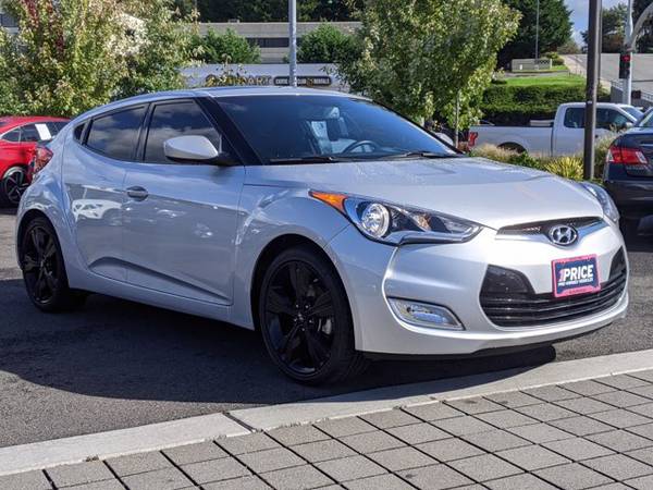 2016 Hyundai Veloster SKU:GU299232 Coupe - cars & trucks - by dealer... for sale in Bellevue, OR – photo 3