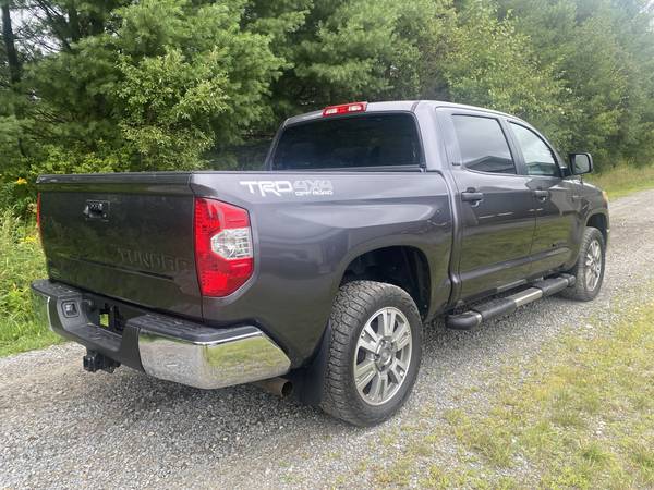 2017 Toyota Tundra SR5 - - by dealer - vehicle for sale in Craftsbury, VT – photo 4