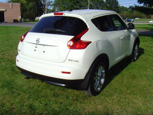 2011 Nissan Juke SV AWD for $139 per month for sale in East Rochester, NY – photo 9
