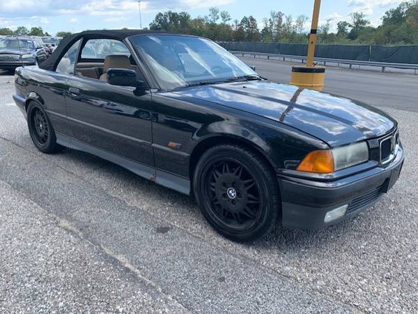 1995 BMW 318IC CONVERTIBLE VERY LOW MILES 5 SPEED MANUAL RUNS GREAT!!! for sale in Elkridge, MD – photo 9