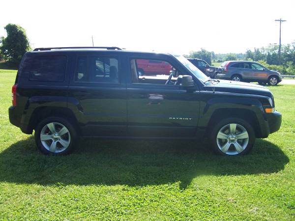 2012 Jeep Patriot Latitude 4x4 for sale in Mills River, NC – photo 3