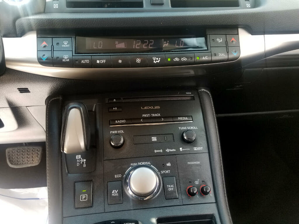 2015 Lexus CT Hybrid 200h FWD for sale in KANSAS CITY, KS – photo 12