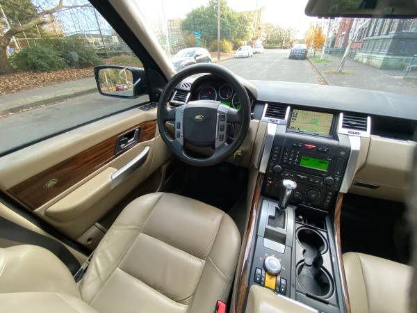 2009 Land Rover Range Rover Sport LOW MILES 4x4 NAV Moonroof CLEAN -... for sale in Portland, OR – photo 15