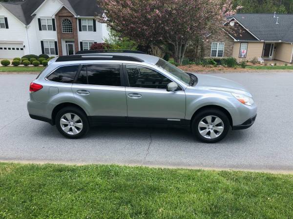 2012 SUBARU OUTBACK IN EXCELLENT CONDITION - - by for sale in Skyland, NC – photo 3