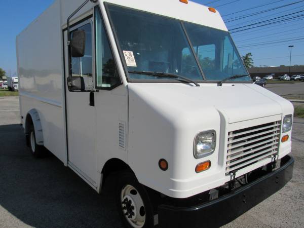 **2010 FORD ECONOLINE CUSTOM WITH ONLY 16K MILES ** for sale in Fort Oglethorpe, TN – photo 8