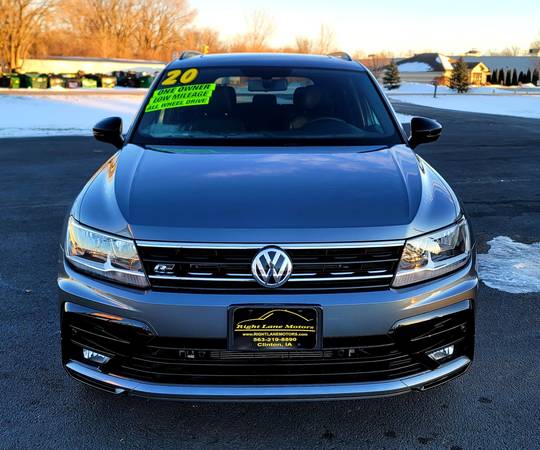 2020 Volkswagen Tiguan SE R-Line Black Edition 4Motion AWD with only for sale in Clinton, IA – photo 7