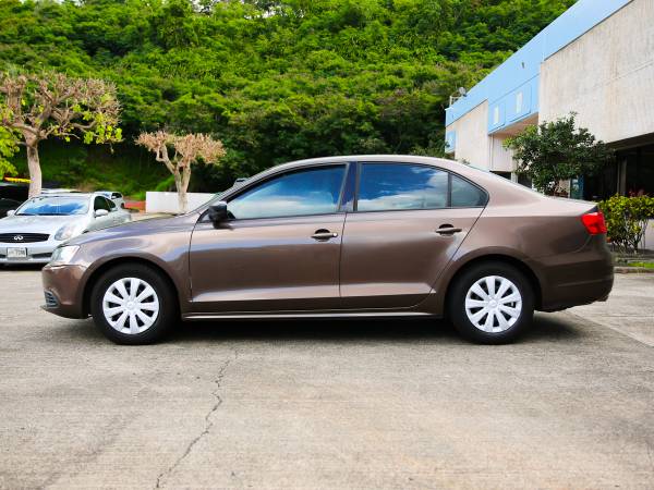 2012 Volkswagen Jetta S Sedan, 4-Cyl, Cold AC, Clean Carfax - SALE! for sale in Pearl City, HI – photo 4