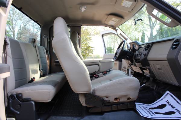 2008 FORD F-250 SD 4X4*1-OWNER*8' WESTERN PLOW*ONLY 95K* for sale in Flint, MI – photo 12