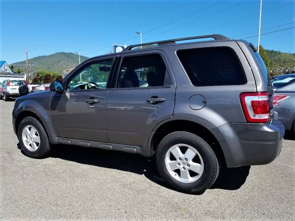2012 Ford Escape XLT *2-OWNR, ONLY 68K MILES, KEYLESS ENT* Loaded!! for sale in Grants Pass, OR – photo 4