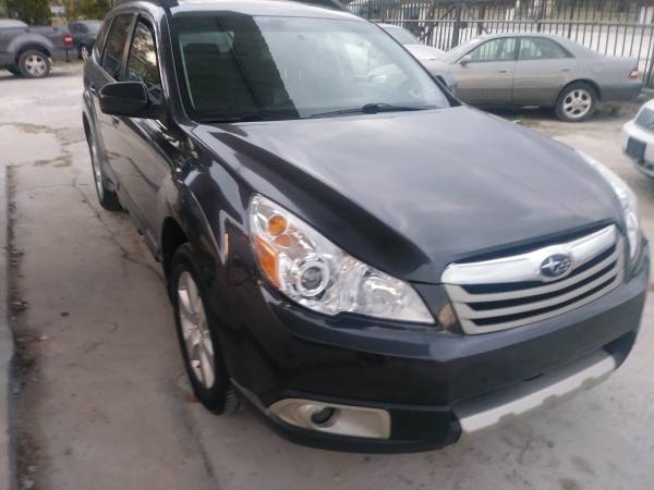2011 Subaru outback - cars & trucks - by dealer - vehicle automotive... for sale in Dallas, TX – photo 2