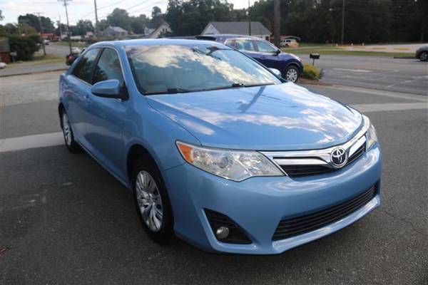 2012 TOYOTA CAMRY, CLEAR TITLE, BLUETOOTH, KEYLESS ENTRY, DRIVES GOOD for sale in Graham, NC – photo 3