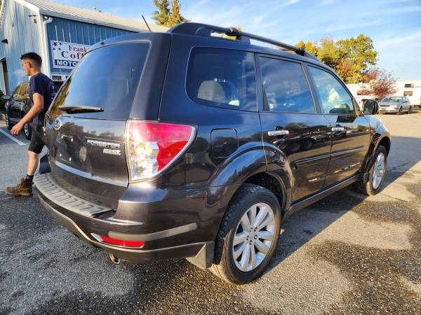 2011 Subaru Forester 2 5X Limited AWD 4dr Wagon Good Miles Ready to for sale in Milford, NH – photo 3