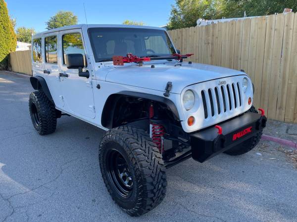 Jeep Wrangler Unlimited New Transmission for sale in Other, ND