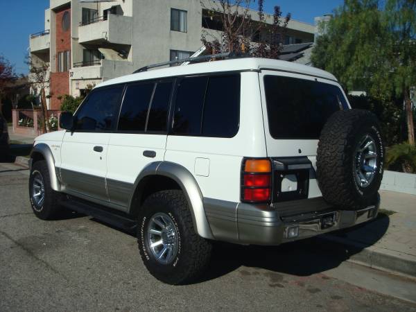1997 MITSUBISHI MONTERO LS 4X4 110K CLEAN! MUST SEE! - cars & for sale in Los Angeles, CA – photo 3