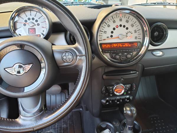2011 Mini Cooper. 1 owner. Clean title. for sale in Los Angeles, CA – photo 11