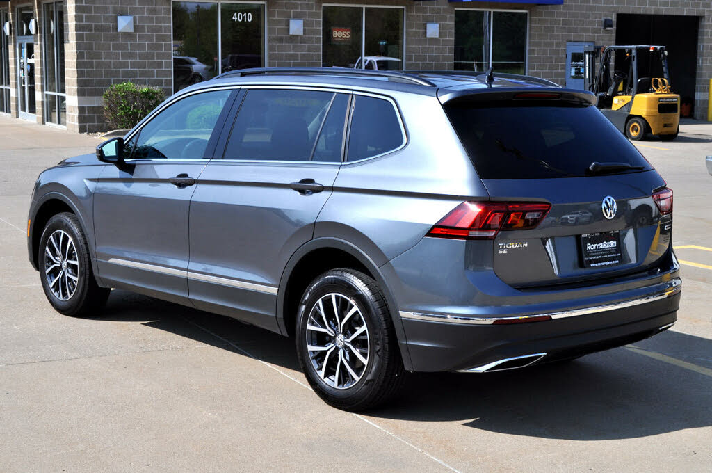 2020 Volkswagen Tiguan SE 4Motion AWD for sale in Bettendorf, IA – photo 12