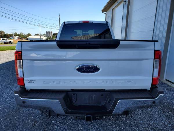 2017 Ford F250 Crew Cab 4X4 6.7 Powerstroke Diesel for sale in Shippensburg, PA – photo 5