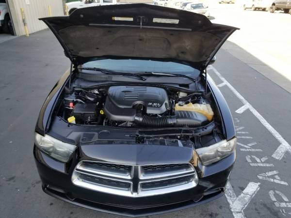 2012 Dodge Charger 4dr Sdn SE RWD , CLEAN TITLE , 4 MONTHS WARRANTY... for sale in Sacramento , CA – photo 3